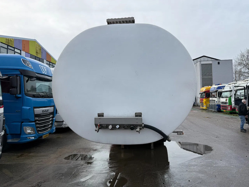 Burg O-3-45T, 2 AXEL STEERING,34000 LITER - Semirremolque cisterna: foto 2 Burg O-3-45T, 2 AXEL STEERING,34000 LITER - Semirremolque cisterna: foto 2