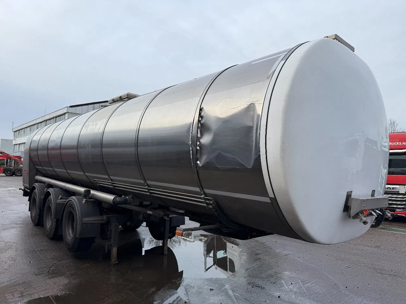 Burg O-3-45T, 2 AXEL STEERING,34000 LITER - Semirremolque cisterna: foto 3 Burg O-3-45T, 2 AXEL STEERING,34000 LITER - Semirremolque cisterna: foto 3