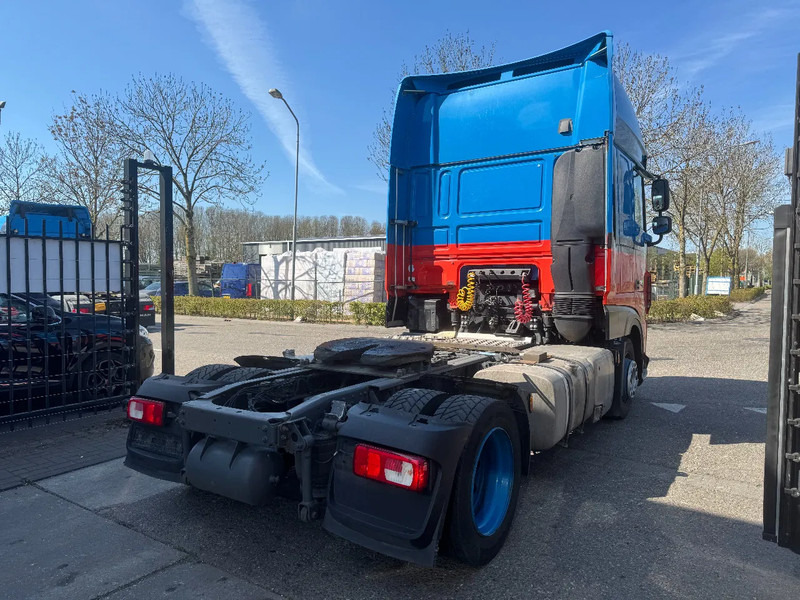 DAF XF 450 4X2 EURO 6 - Cabeza tractora: foto 5 DAF XF 450 4X2 EURO 6 - Cabeza tractora: foto 5
