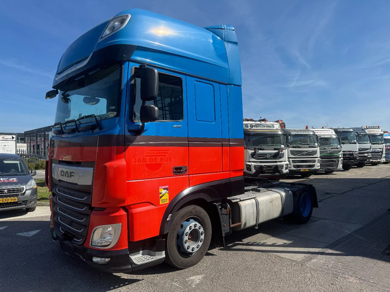 DAF XF 450 4X2 EURO 6 - Cabeza tractora: foto 1 DAF XF 450 4X2 EURO 6 - Cabeza tractora: foto 1