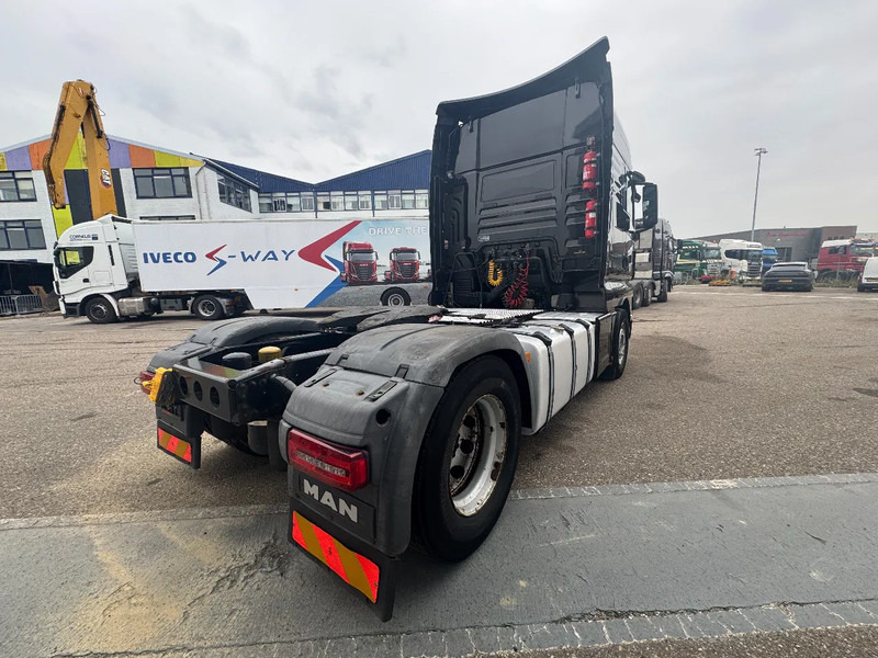 MAN TGX 18.500 4X2 EURO 6 - Cabeza tractora: foto 4 MAN TGX 18.500 4X2 EURO 6 - Cabeza tractora: foto 4