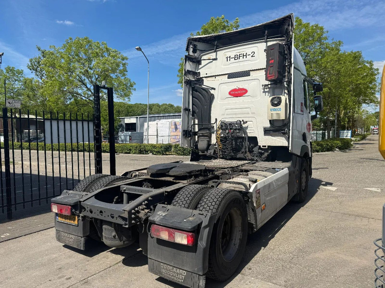 Renault T430 4X2 EURO 6 SKIRTS STANDKLIMA - Cabeza tractora: foto 5 Renault T430 4X2 EURO 6 SKIRTS STANDKLIMA - Cabeza tractora: foto 5