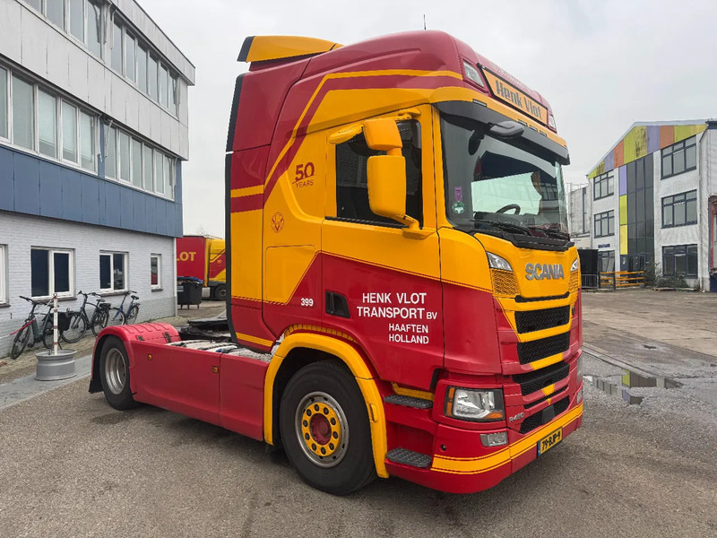 Scania R450 4X2 EURO 6 ADR SKIRTS DOUBLE TANK - Cabeza tractora: foto 3 Scania R450 4X2 EURO 6 ADR SKIRTS DOUBLE TANK - Cabeza tractora: foto 3