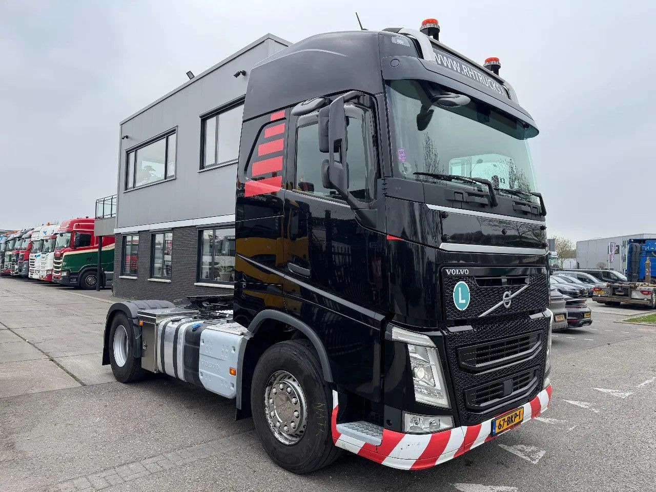 Volvo FH 460 4X2 EURO 6 PARK COOL 2 UNITS - Cabeza tractora: foto 4 Volvo FH 460 4X2 EURO 6 PARK COOL 2 UNITS - Cabeza tractora: foto 4
