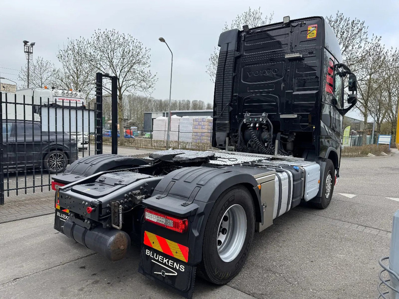 Volvo FH 460 4X2 EURO 6 PARK COOL - Cabeza tractora: foto 4 Volvo FH 460 4X2 EURO 6 PARK COOL - Cabeza tractora: foto 4