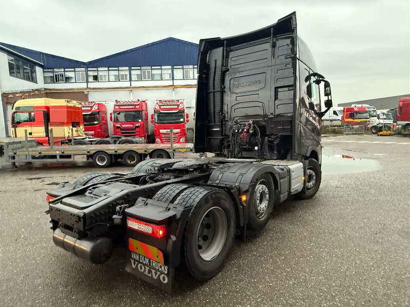 Arrendamiento de Volvo FH 460 6X2 TUV TILL 16-03-2026 Volvo FH 460 6X2 TUV TILL 16-03-2026: foto 6