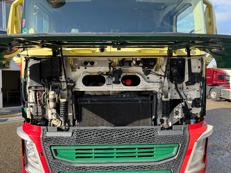Cabeza tractora Volvo FH 460: foto 9