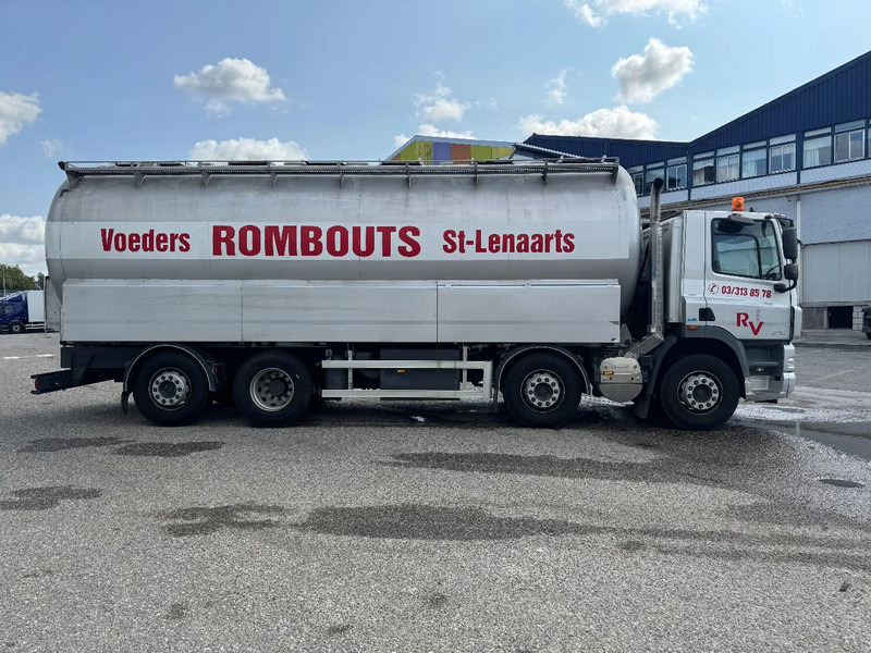 DAF CF 85.360 8X2 EURO 5 + TANK 32.700 LITER - LAMBRECHT - Camión cisterna: foto 4 DAF CF 85.360 8X2 EURO 5 + TANK 32.700 LITER - LAMBRECHT - Camión cisterna: foto 4
