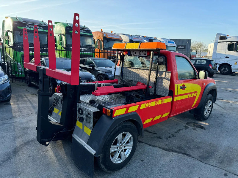 Mazda BT-50 4X4 + TOW TRUCK + DOUBLE WINCH + REMOTE - Furgoneta: foto 5 Mazda BT-50 4X4 + TOW TRUCK + DOUBLE WINCH + REMOTE - Furgoneta: foto 5