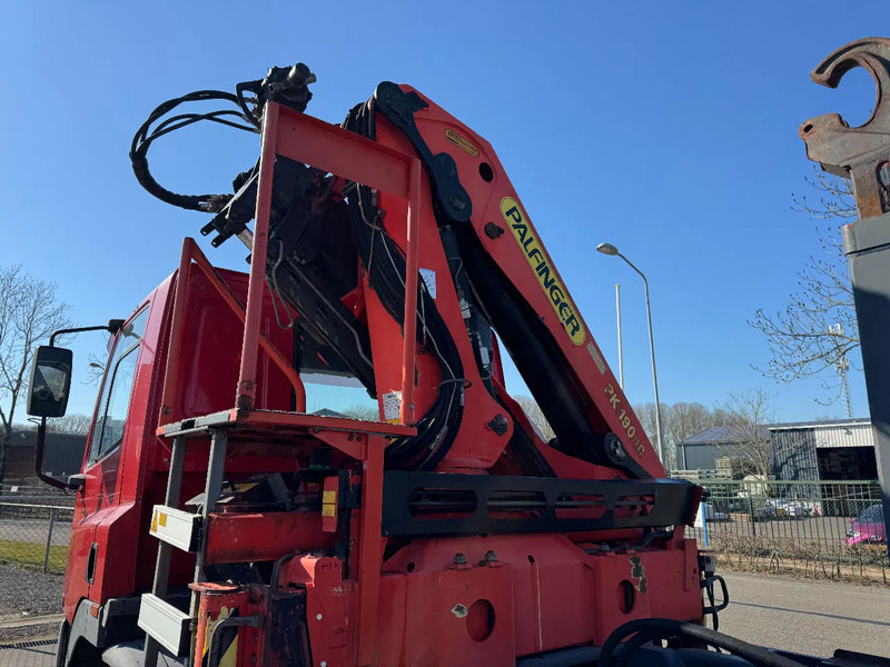 Camión multibasculante, Camión grúa Ginaf M 3232 S 6X2 - EURO 2 + PALFINGER PK19000 + REMOTE + PALIFT HOOK: foto 8 Camión multibasculante, Camión grúa Ginaf M 3232 S 6X2 - EURO 2 + PALFINGER PK19000 + REMOTE + PALIFT HOOK: foto 8