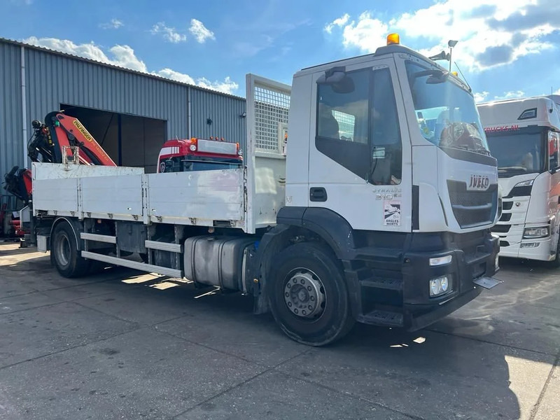 Iveco Stralis 310 PALFINGER PK14002 - MOTOR DEFECT - Camión grúa: foto 3 Iveco Stralis 310 PALFINGER PK14002 - MOTOR DEFECT - Camión grúa: foto 3