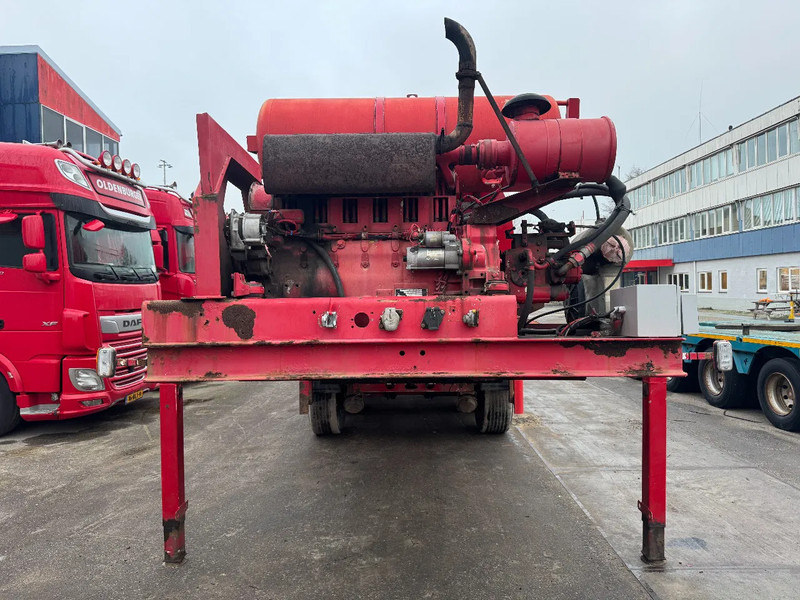 Müller-Mitteltal SF 37,5 BM LIEBHERR MIXER 3X BPW AXLE WATER TANK DEUT MOTOR - Semirremolque hormigonera: foto 2 Müller-Mitteltal SF 37,5 BM LIEBHERR MIXER 3X BPW AXLE WATER TANK DEUT MOTOR - Semirremolque hormigonera: foto 2