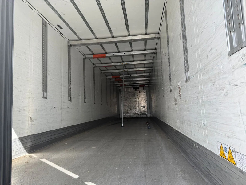 Arrendamiento de Schmitz Cargobull SCB*S3B + THERMOKING SLXE 300 D&E Schmitz Cargobull SCB*S3B + THERMOKING SLXE 300 D&E: foto 8