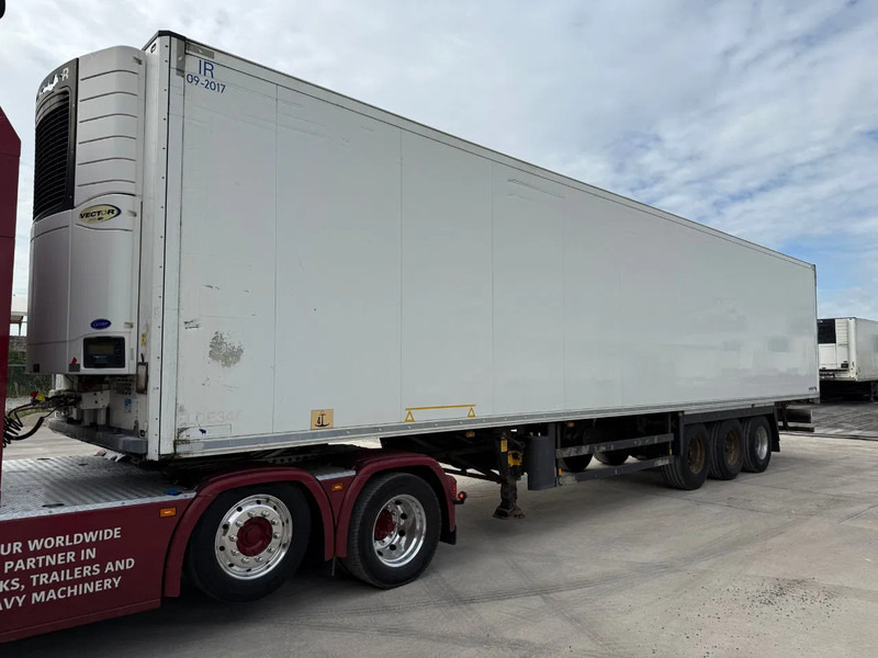 Schmitz Cargobull Schmitz Cargobull PRICES FROM €6950 TO €8950,- 40 X CARRIER 1850 MT D/E SAF AXELS - Semirremolque frigorífico: foto 2 Schmitz Cargobull Schmitz Cargobull PRICES FROM €6950 TO €8950,- 40 X CARRIER 1850 MT D/E SAF AXELS - Semirremolque frigorífico: foto 2