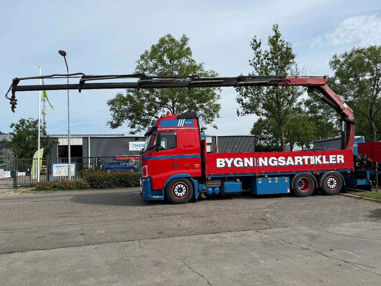 Volvo FH 600 - 6X2 - EURO 5 + HMF 2420 K5 + REMOTE - Camión caja abierta, Camión grúa: foto 1 Volvo FH 600 - 6X2 - EURO 5 + HMF 2420 K5 + REMOTE - Camión caja abierta, Camión grúa: foto 1
