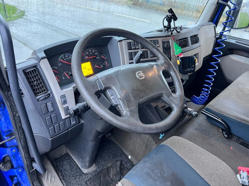 Arrendamiento de Volvo FL 250 4X2 EURO 6 599.111km DHOLLANDIA Volvo FL 250 4X2 EURO 6 599.111km DHOLLANDIA: foto 11