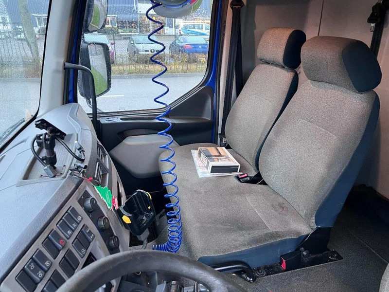 Arrendamiento de Volvo FL 250 4X2 EURO 6 599.111km DHOLLANDIA Volvo FL 250 4X2 EURO 6 599.111km DHOLLANDIA: foto 15