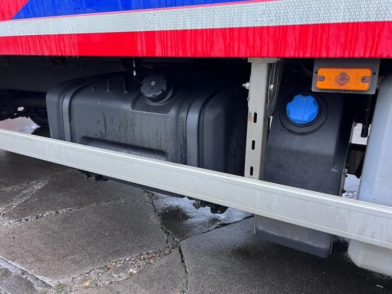 Arrendamiento de Volvo FL 250 4X2 EURO 6 599.111km DHOLLANDIA Volvo FL 250 4X2 EURO 6 599.111km DHOLLANDIA: foto 19