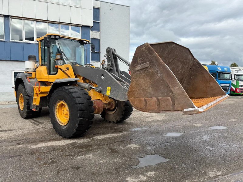 Volvo L120H, CE, 8314 UUR + CDC-STEERING - Cargadora de ruedas: foto 5 Volvo L120H, CE, 8314 UUR + CDC-STEERING - Cargadora de ruedas: foto 5