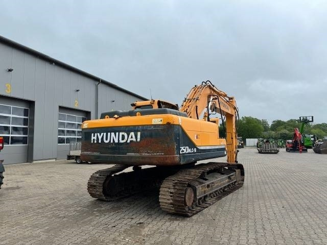 HYUNDAI R 250 NLC-9 - Excavadora de cadenas: foto 4 HYUNDAI R 250 NLC-9 - Excavadora de cadenas: foto 4