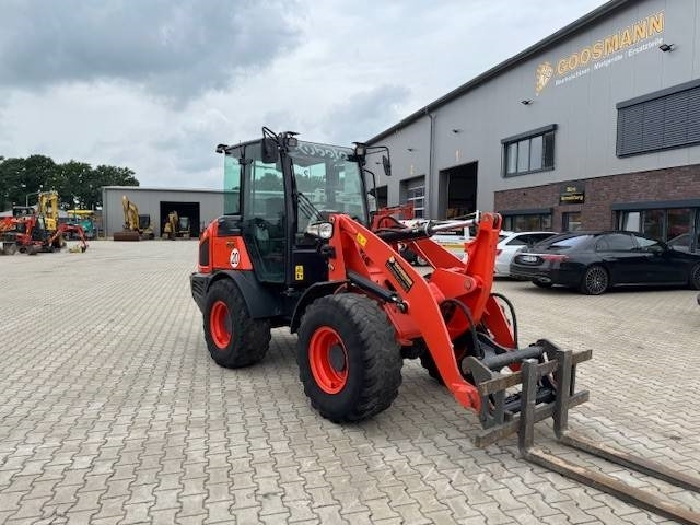 KUBOTA R090 - Cargadora de ruedas: foto 5 KUBOTA R090 - Cargadora de ruedas: foto 5