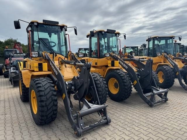 Volvo L 30 HS Klima - Cargadora de ruedas: foto 3 Volvo L 30 HS Klima - Cargadora de ruedas: foto 3