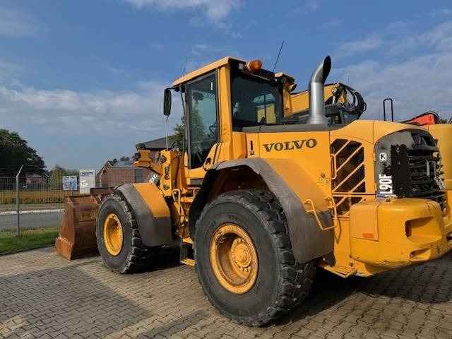 Volvo L 90 F - Cargadora de ruedas: foto 1 Volvo L 90 F - Cargadora de ruedas: foto 1