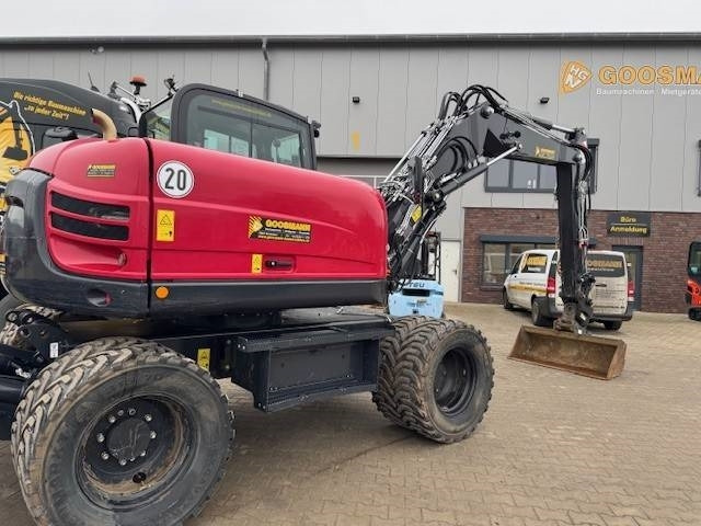 Yanmar B 110 W - Excavadora de ruedas: foto 4 Yanmar B 110 W - Excavadora de ruedas: foto 4