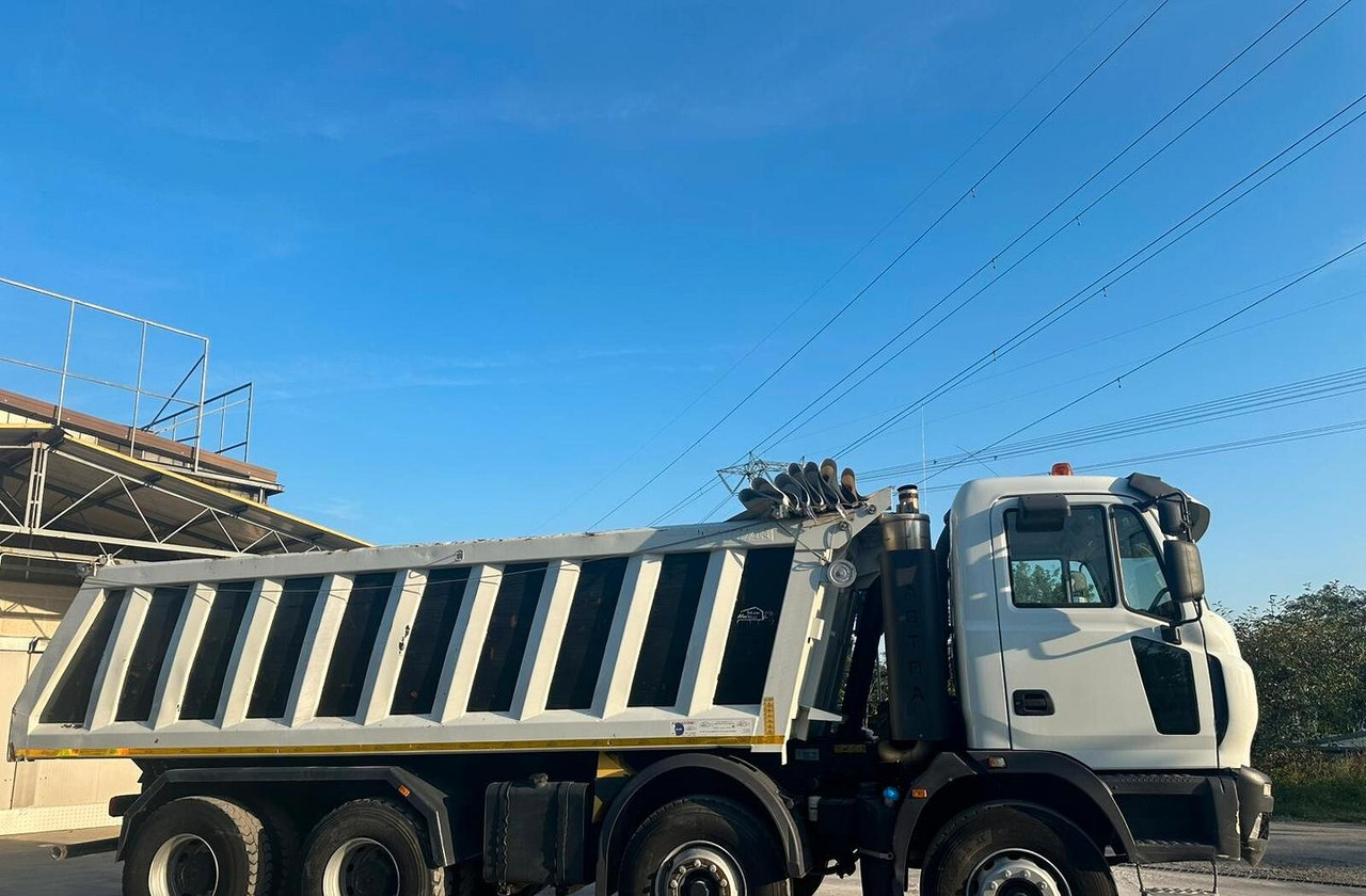 Astra HD8 84 4 assi ribaltabile EURO 5 - Camión volquete: foto 2 Astra HD8 84 4 assi ribaltabile EURO 5 - Camión volquete: foto 2