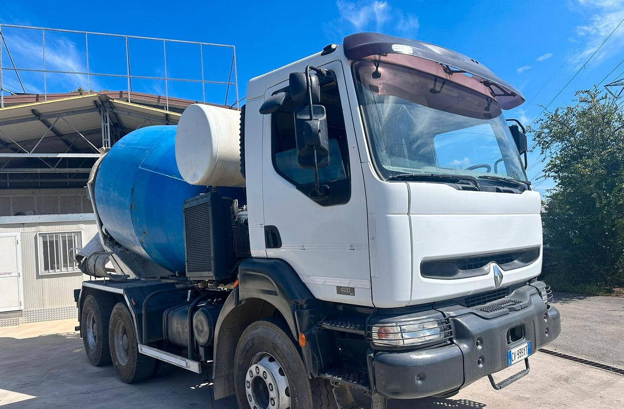 Autobetoniera Renault Kerax 420 3 assi - Camión hormigonera: foto 1 Autobetoniera Renault Kerax 420 3 assi - Camión hormigonera: foto 1