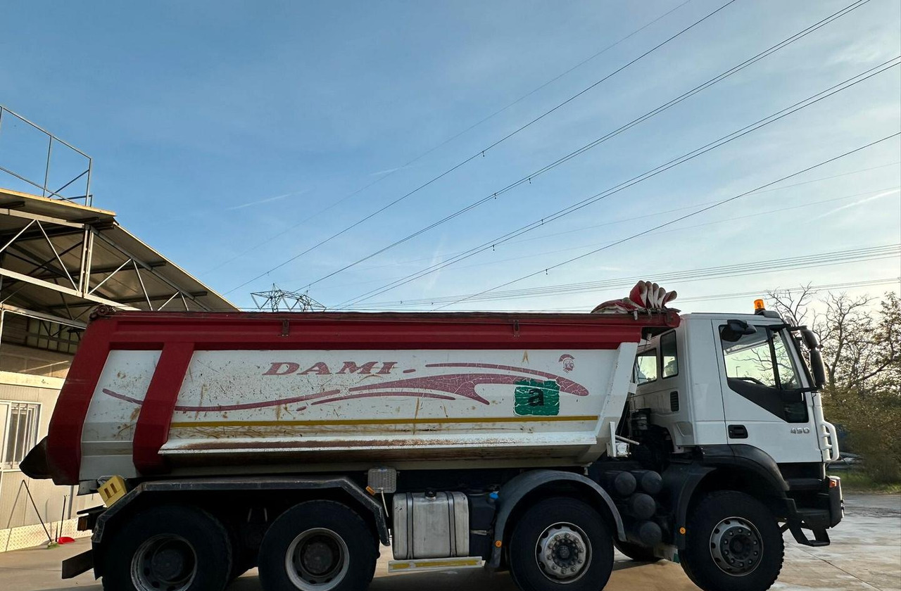 Iveco Trakker 450 4 assi euro 5 - Camión volquete: foto 4 Iveco Trakker 450 4 assi euro 5 - Camión volquete: foto 4