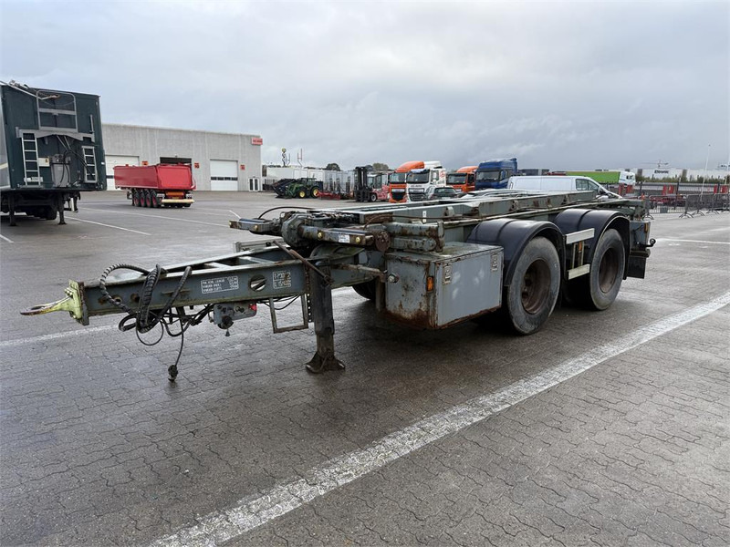 Nopa Hejselad - Remolque volquete: foto 1 Nopa Hejselad - Remolque volquete: foto 1