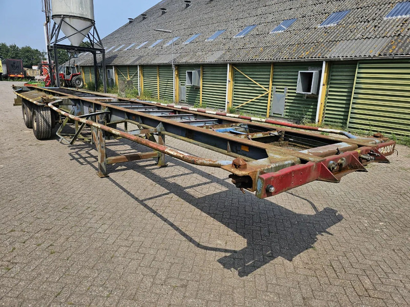 Fruehauf 2 axle - Steelspring - widespread - Semirremolque portacontenedore/ Intercambiable: foto 3 Fruehauf 2 axle - Steelspring - widespread - Semirremolque portacontenedore/ Intercambiable: foto 3