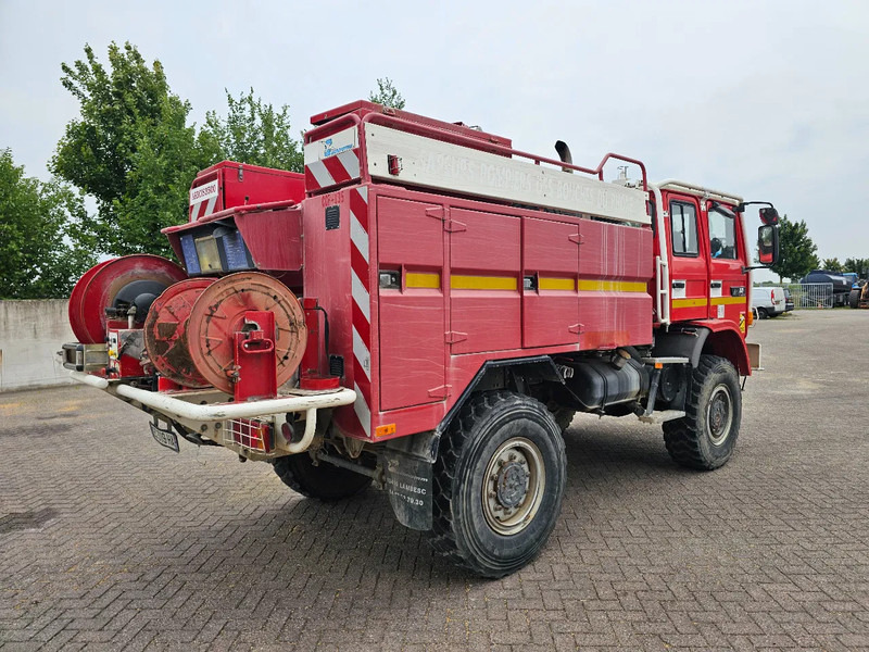 Renault M210 Arbois 3500L - Camión de bomberos: foto 5 Renault M210 Arbois 3500L - Camión de bomberos: foto 5