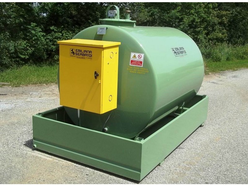 Emiliana Serbatoi TF3 Dieseltank - Tanque de almacenamiento: foto 1 Emiliana Serbatoi TF3 Dieseltank - Tanque de almacenamiento: foto 1