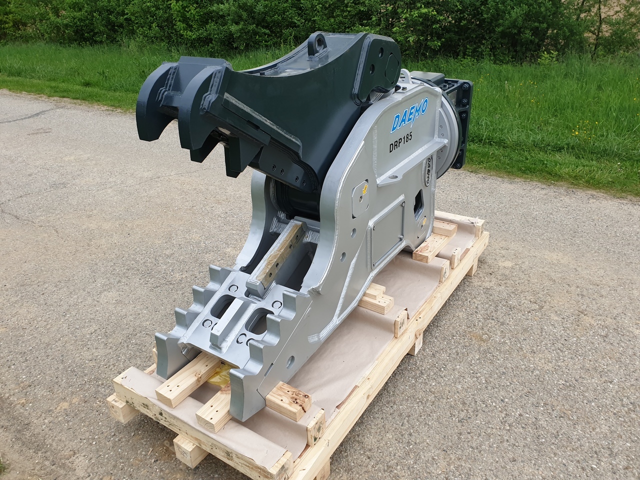 Daemo DRP 185 Pulverizer - Implemento para Excavadora: foto 1 Daemo DRP 185 Pulverizer - Implemento para Excavadora: foto 1