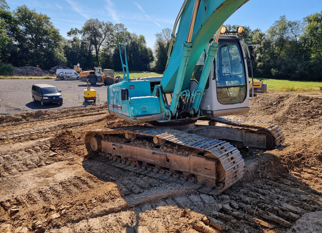 KOBELCO SK 210 NLC-6E - Excavadora de cadenas: foto 4 KOBELCO SK 210 NLC-6E - Excavadora de cadenas: foto 4