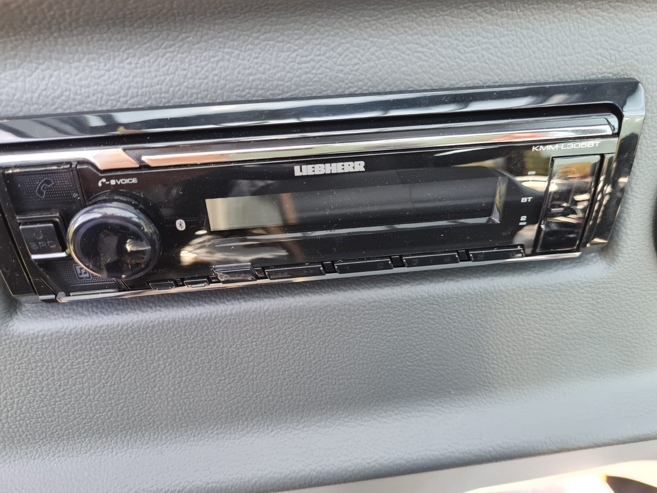 Arrendamiento de LIEBHERR T 32-7 LIEBHERR T 32-7: foto 16