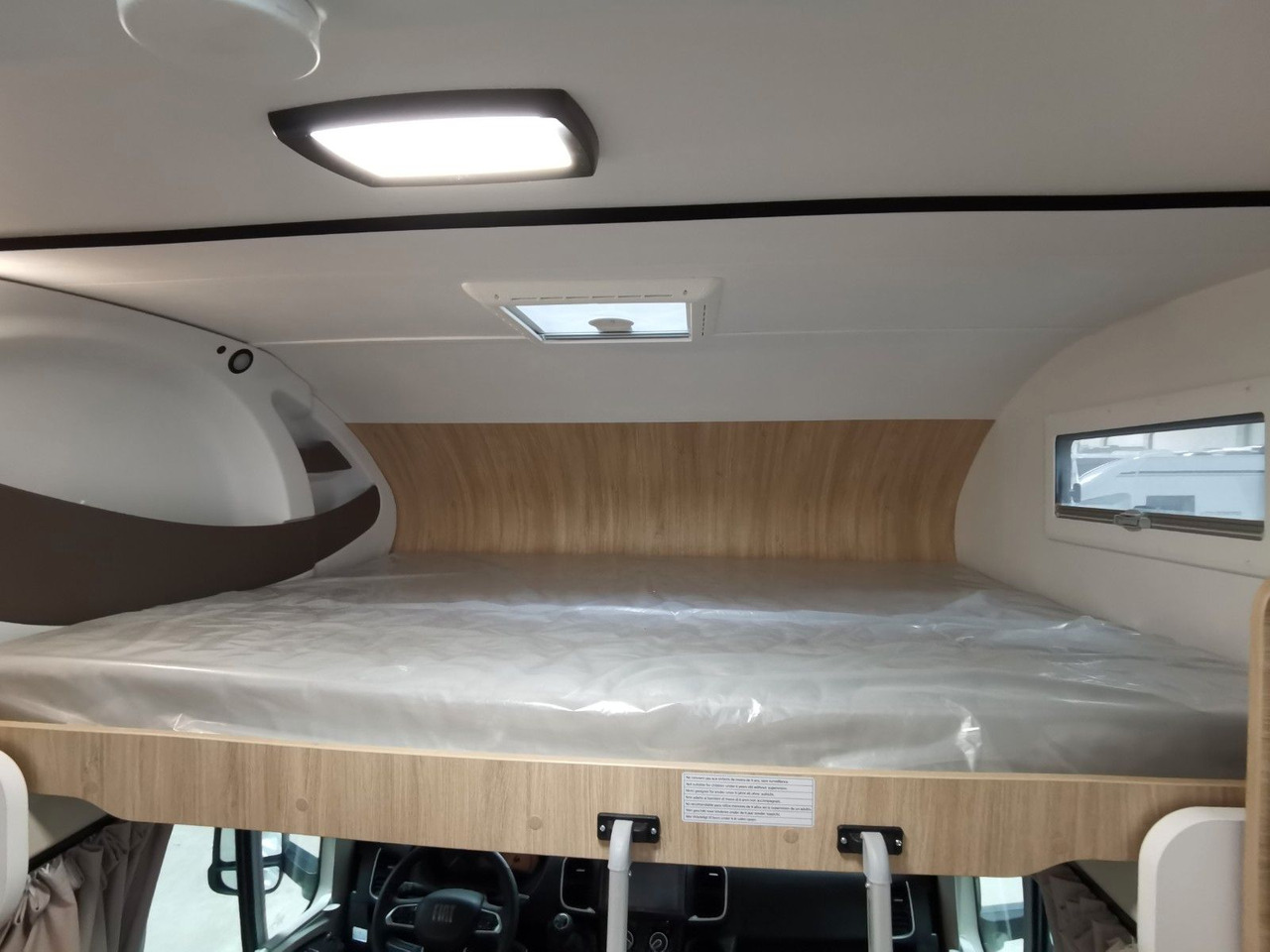 Autocaravana capuchina Chausson C 514 /-2025-/ ARCTIC-PAKET/ HECKBETT /NUR 5.99M: foto 19