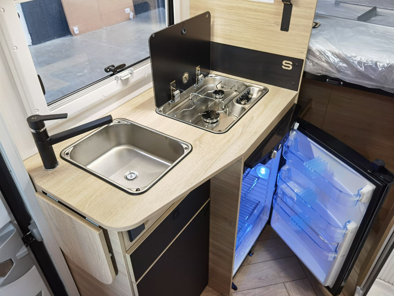 Arrendamiento de  Chausson S 514 SPORT LINE /- 2025- / 165PS - 8G AUTOMATIK Chausson S 514 SPORT LINE /- 2025- / 165PS - 8G AUTOMATIK: foto 13