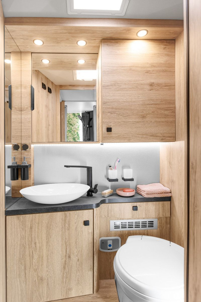 Autocaravana integral Eura Mobil INTEGRA LINE GT 726 EF / MB 170PS-9G / MOD.2026: foto 13 Autocaravana integral Eura Mobil INTEGRA LINE GT 726 EF / MB 170PS-9G / MOD.2026: foto 13