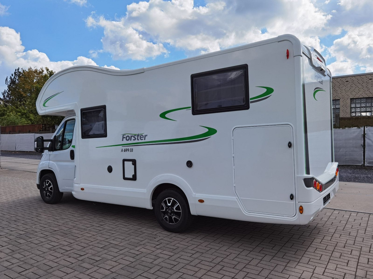 Forster A 699 EB / -2025- / 140PS/ EINZELBETTEN & GARAGE - Autocaravana capuchina: foto 5 Forster A 699 EB / -2025- / 140PS/ EINZELBETTEN & GARAGE - Autocaravana capuchina: foto 5