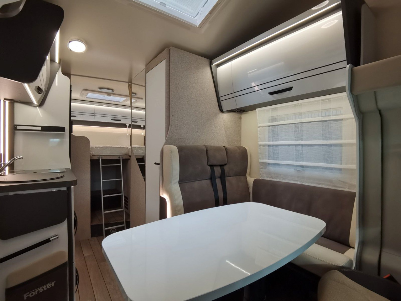 Autocaravana capuchina Forster A 699 EB / -MODELL 2025- / 140 PS / EINZELBETTEN: foto 10