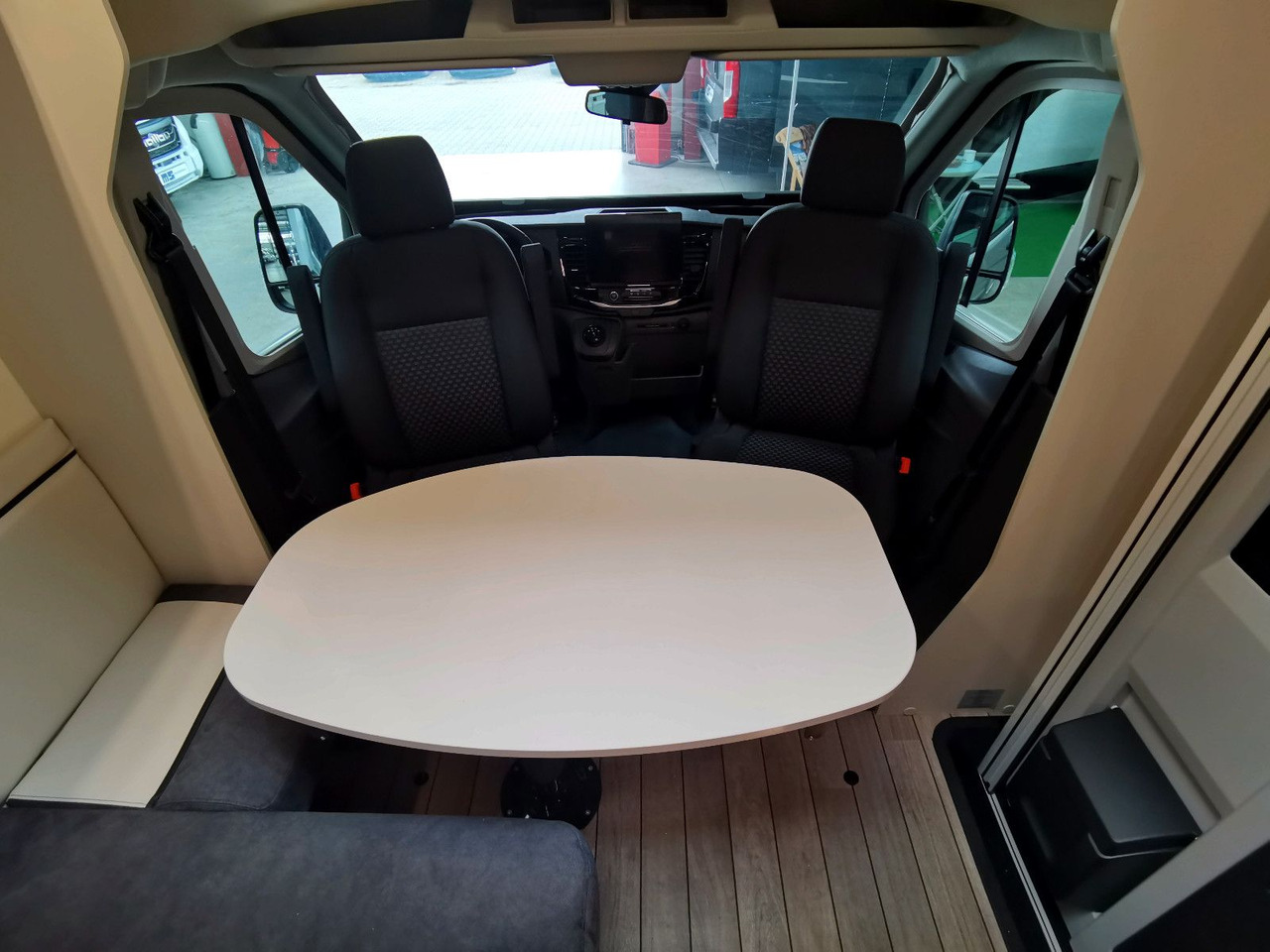 Autocaravana perfilada Forster T 669 EBN COUPÈ / -2025- / 165PS / EINZELBETTEN: foto 12