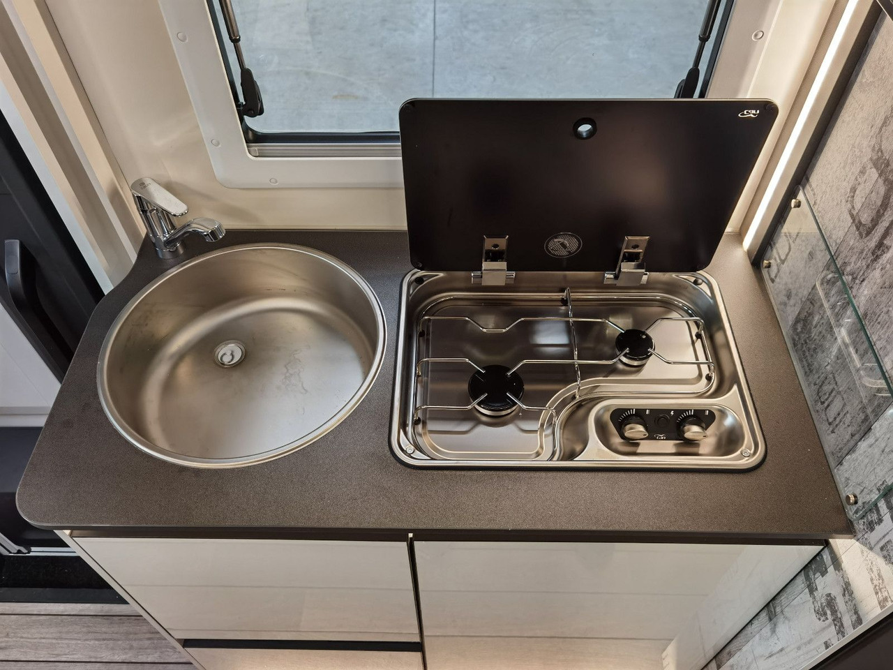 Autocaravana perfilada Forster T 669 EBN COUPÈ / -2025- / 165PS / EINZELBETTEN: foto 15