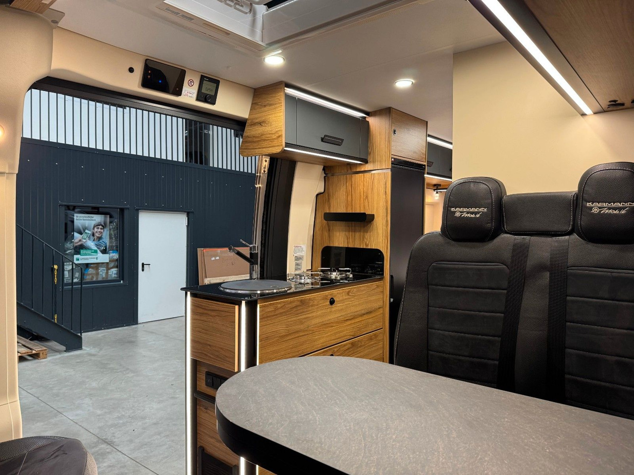 Arrendamiento de  Karmann DEXTER 580 / MODELL 2026 / CONCEPT PLUS-PAKET Karmann DEXTER 580 / MODELL 2026 / CONCEPT PLUS-PAKET: foto 17