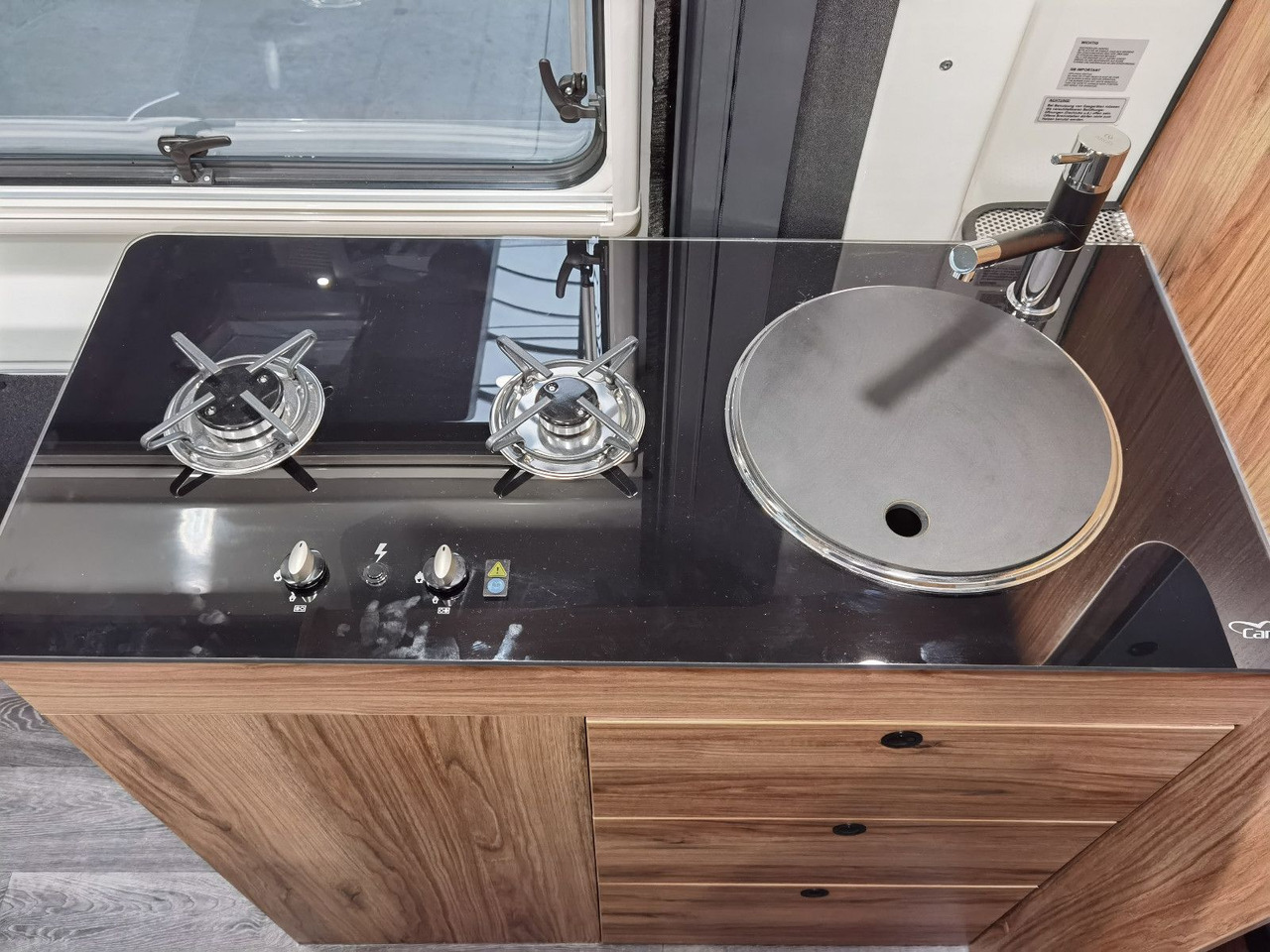 Karmann DEXTER 600 /MODELL 2026/ EINZELBETTEN 5.99M - Cámper: foto 5 Karmann DEXTER 600 /MODELL 2026/ EINZELBETTEN 5.99M - Cámper: foto 5