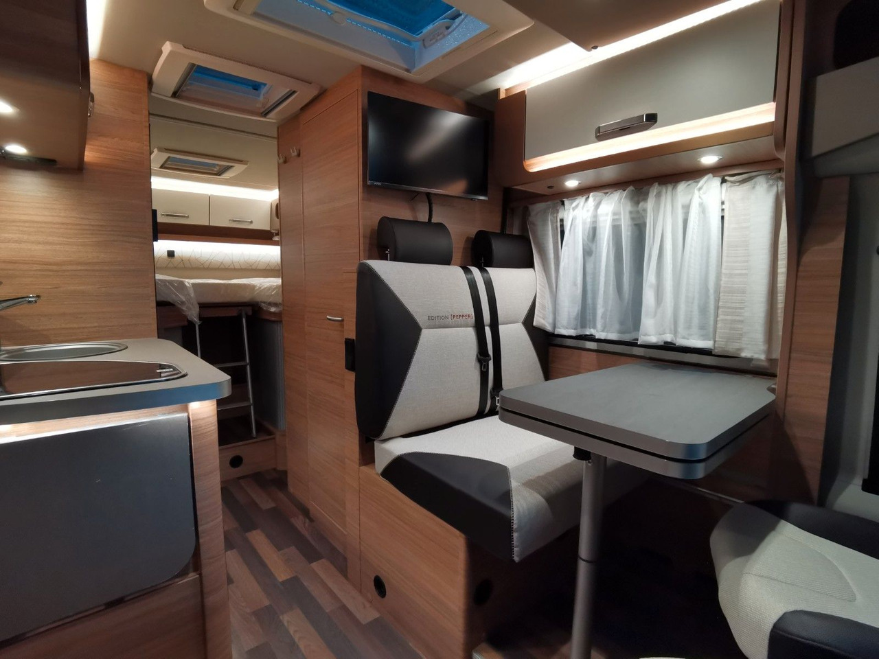Autocaravana perfilada Weinsberg CARACOMPACT 600 MEG EDITION-PEPPER/ EINZELBETTEN: foto 14