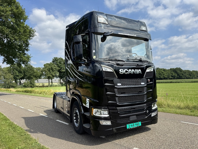 Scania S520 V8 4x2 Full Air - Automaat - Retarder - Euro 6 - I Park Cool - 2018 - TUV 02-2026 - Cabeza tractora: foto 4 Scania S520 V8 4x2 Full Air - Automaat - Retarder - Euro 6 - I Park Cool - 2018 - TUV 02-2026 - Cabeza tractora: foto 4