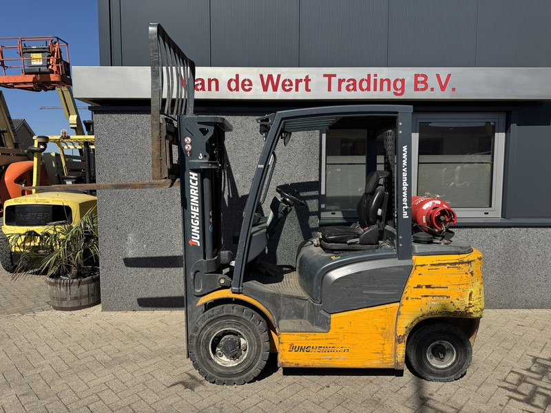 Jungheinrich TFG 425 - Carretilla elevadora de gas: foto 5 Jungheinrich TFG 425 - Carretilla elevadora de gas: foto 5